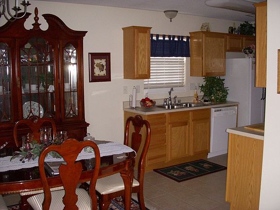 kitchen & dining