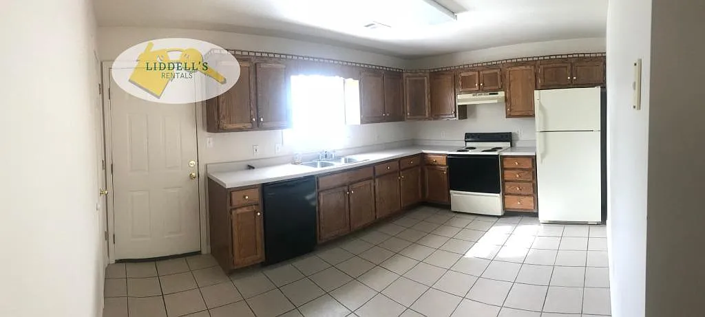 812 Ada St, Apt #3 — Photo 4