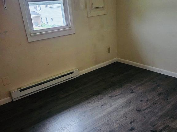 5th image of 49 Nolan Dr #5H