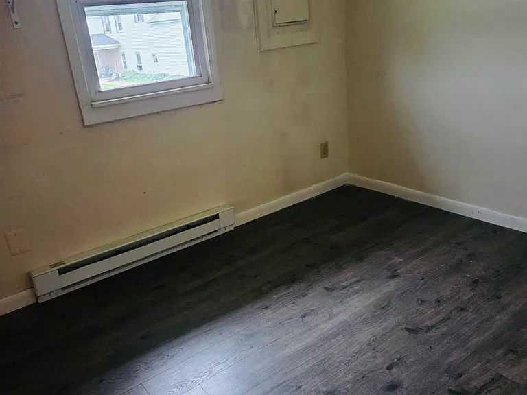 49 Nolan Dr #5H — Photo 5
