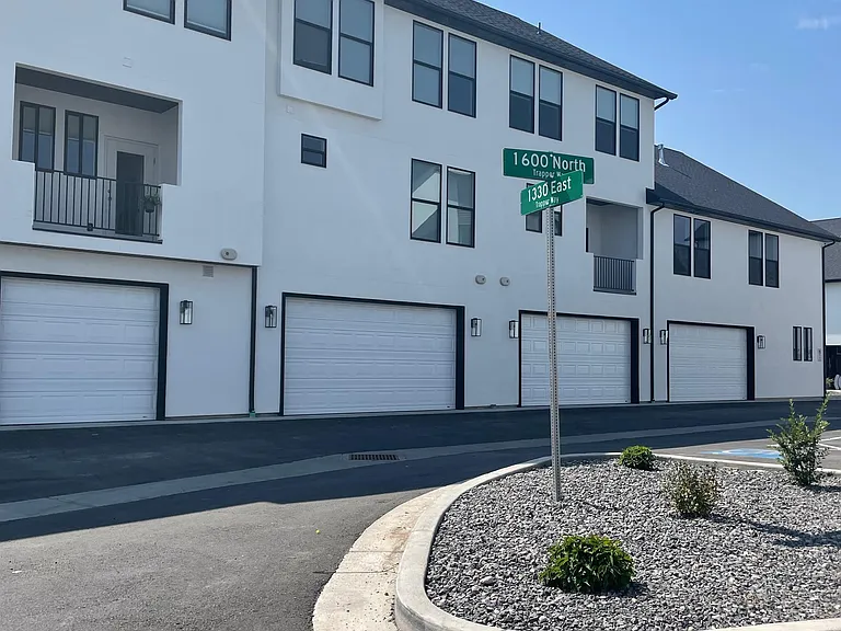 1335 E 1590 N #1 — Photo 1