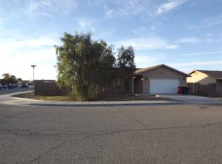 8711 E 38th Pl, Yuma, AZ 85365