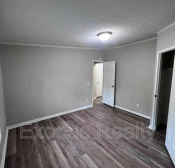 141 Cherry Berry Ln — Photo 5