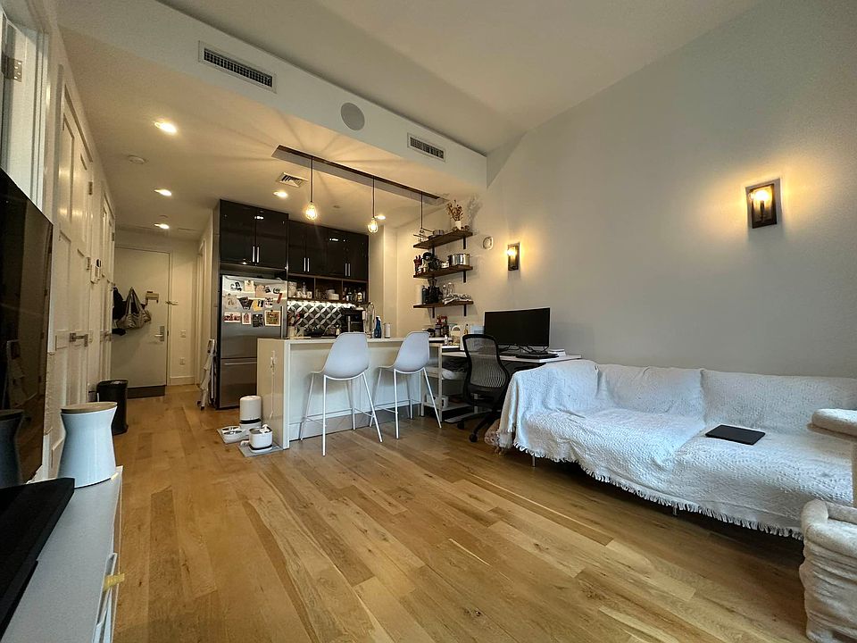 1st image of 41-21 28th St #6M