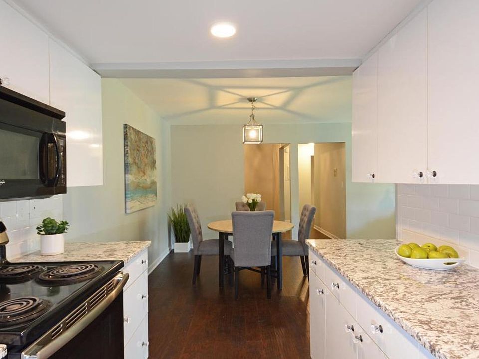 1st image of 2700 Oxford St N APT 118