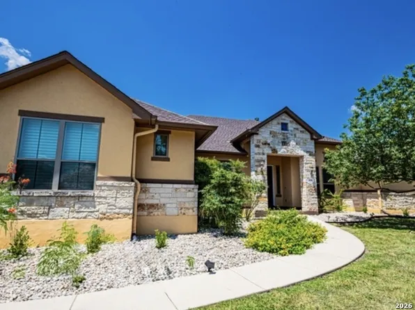 1231 Porto Pt, New Braunfels, TX 78132