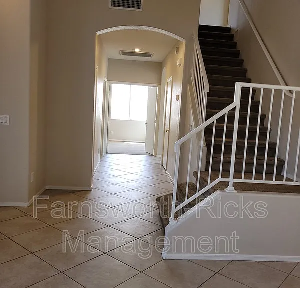 1270 W Flintlock Way — Photo 10