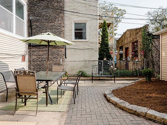 4th image of 6642 N Newgard Ave #2