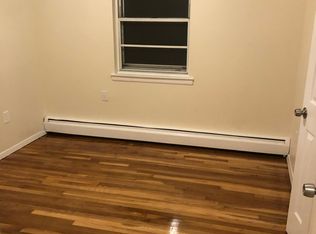 300 Soundview Ave, Bronx, NY 10473