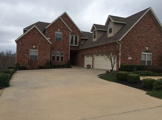 2915 N Dorchester Dr, Fayetteville, AR 72703