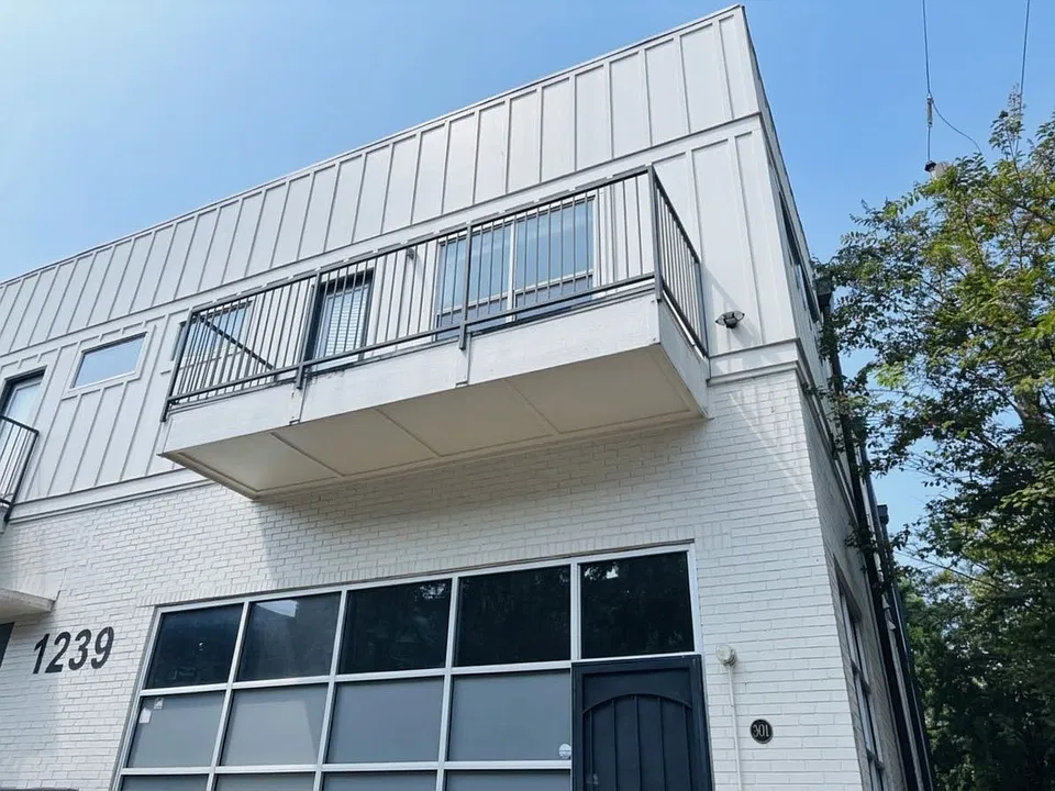 1239 Allene Ave SW #301