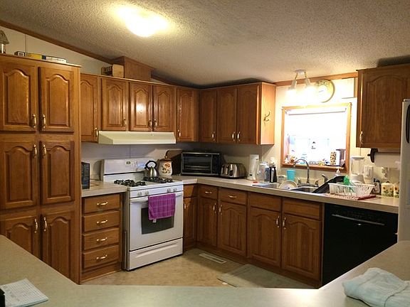 2nd image of 26 E Alameda Dr