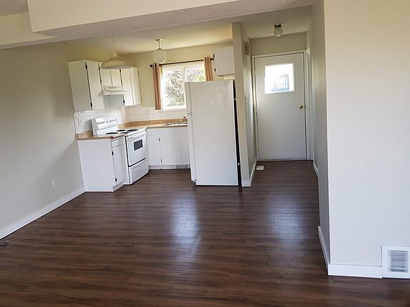 4th image of 5206 43rd St NE #5214-4