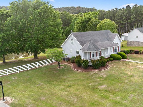 3rd image of 38 Plantation Ln