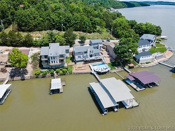 5th image of 472 Jupiter Rd