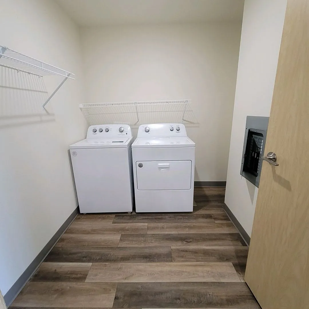 Rail10 Apartments — Photo 4