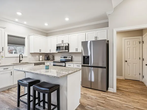 101 Forrestwood Dr, Manchester, TN 37355
