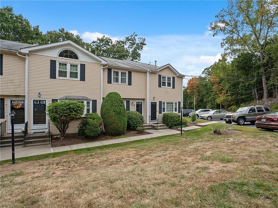 Estates Condominiums Johnston, RI Zillow