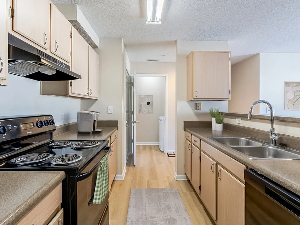 CherryGrove_VS_2026_Kitchen_01