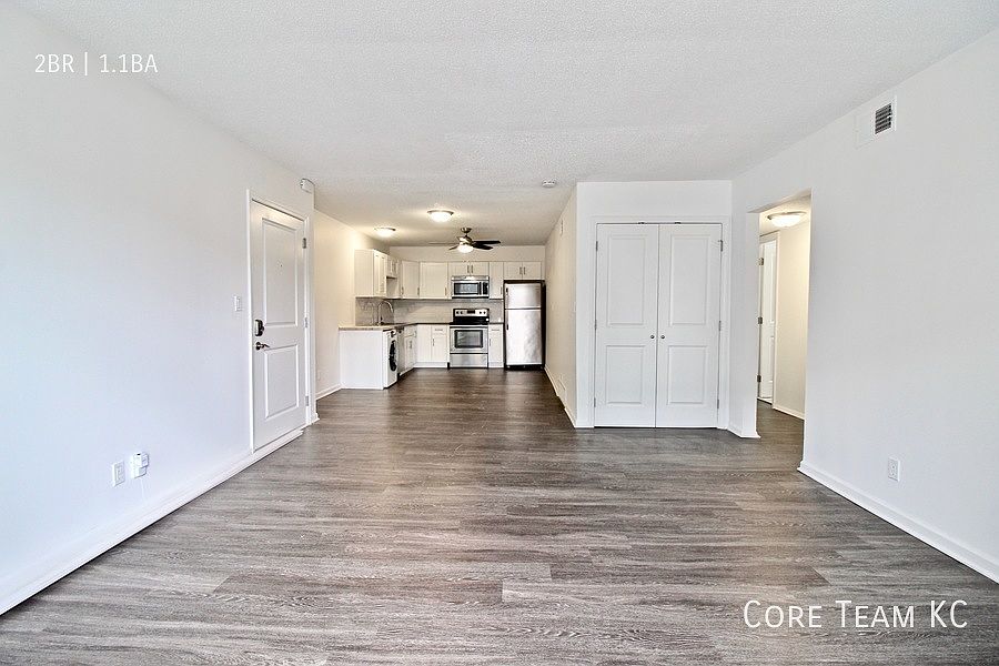 1st image of 16 E 34th Ter APT 9