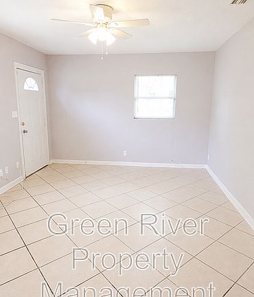 3rd image of 8910 Adams Ave