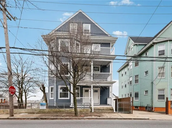 396-398 Orms St, Providence, RI 02908