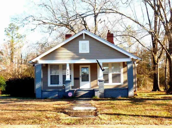 610 Musgrove St, Clinton, SC 29325