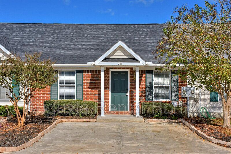 1st image of 234 Sassafras Ln #1