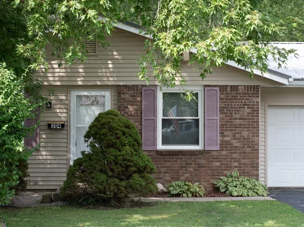 304 S Wayne St, Flora, IN 46929
