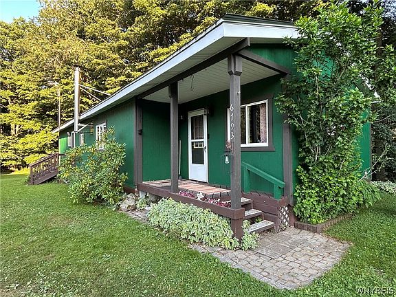 2nd image of 6793 Snyder Hill Rd