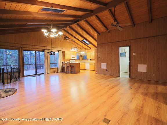 3rd image of 302 Pearl Ave