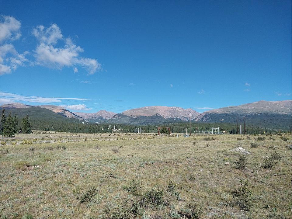 1st image of 64 Glissade Trail