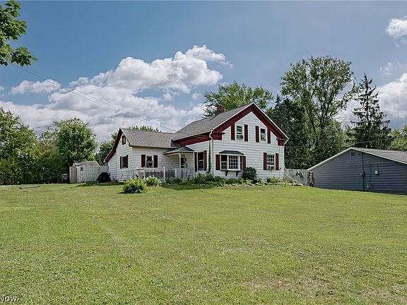 2nd image of 3060 Boston Rd