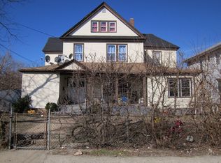 1345 Eggert Pl, Far Rockaway, NY 11691