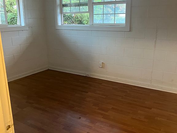 4th image of 34 Hoonani St