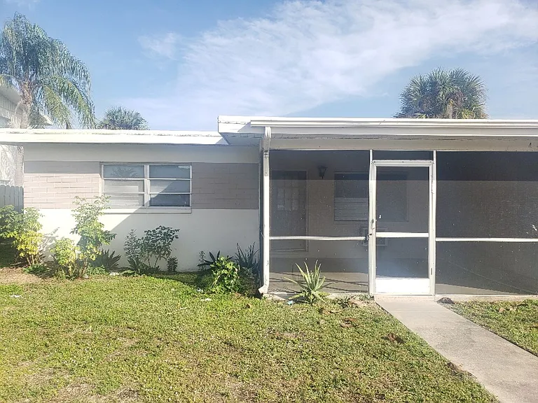 4911 Coronado Pkwy — Photo 13
