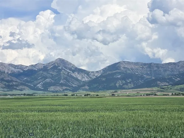 4468 Wes Davis Rd, Belgrade, MT 59714