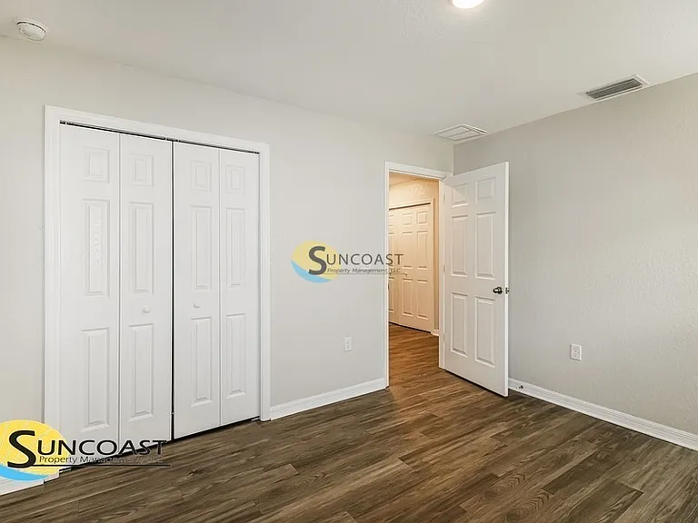 7893 N Jamaica Dr — Photo 12