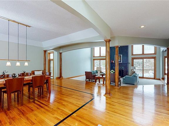 5th image of 7502 S Mannheim Ct