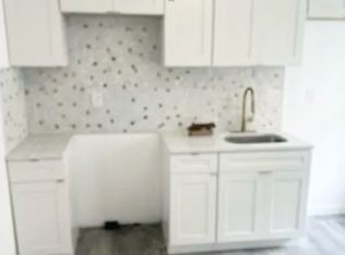 9 S 8th St, Pottsville, PA 17901