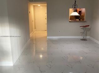 11307 SW 200th St APT 106B, Miami, FL 33157