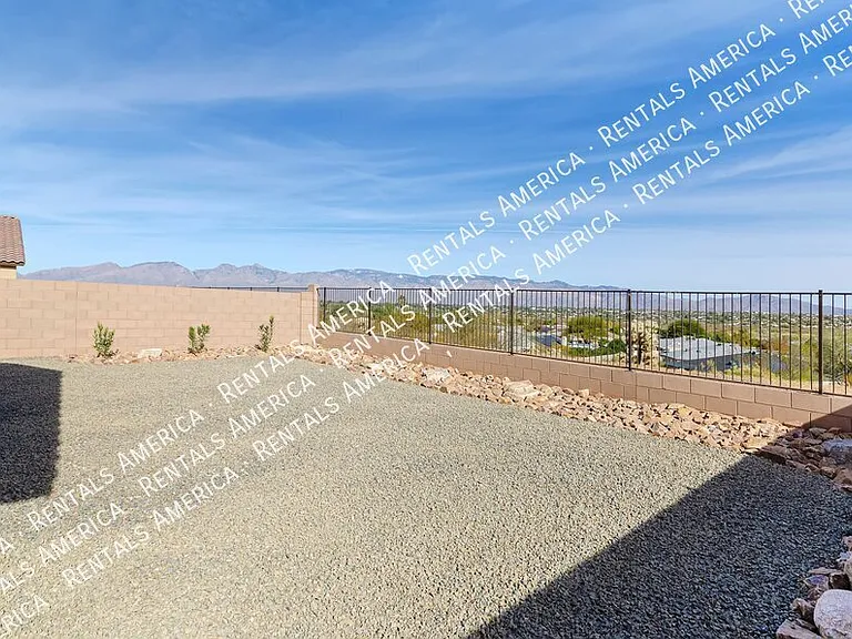 8905 E Pantano Bluff Dr — Photo 25