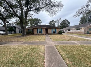 1603 Blairmont Ln, Houston, TX 77062