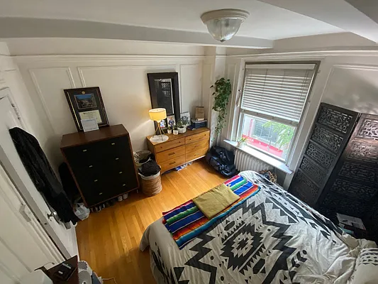 Rented by Performing Assets Corp | media 14