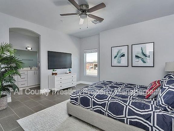 2nd image of 15350 N 29th St #101