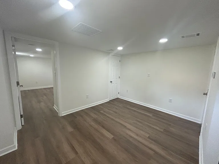 406 Elm St NW #2 — Photo 9