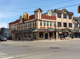 252 W Main St APT 3, Gaylord, MI 49735