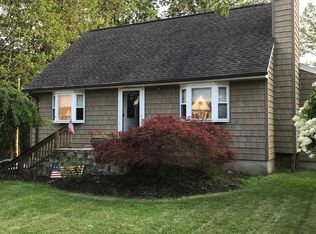 18 Birchwood Rd, Randolph, NJ 07869