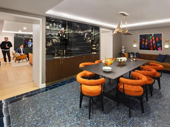 393 West End Avenue image 14 of 17