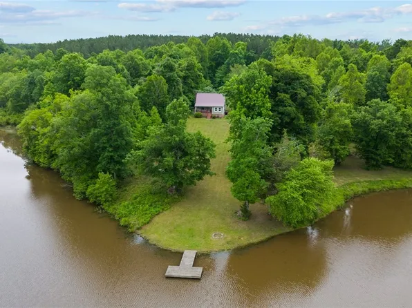 1692 Miller Lake Rd, Burkeville, VA 23922